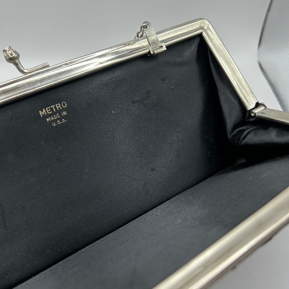 Vintage Black Evening Clutch - Picture 8 of 9